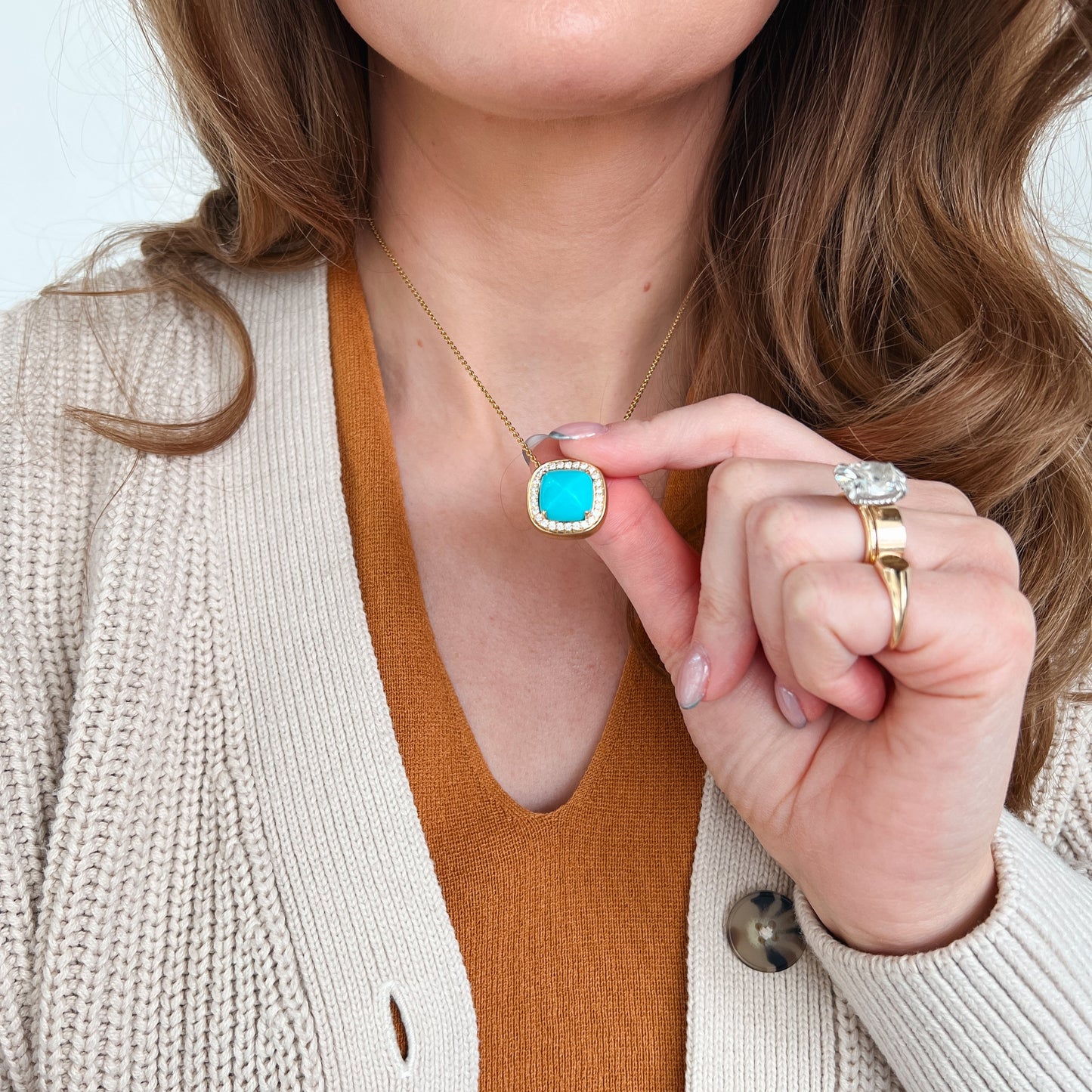 CLARTÉ - "Nedra" 14k Yellow Gold Cushion Pendant with Chain
