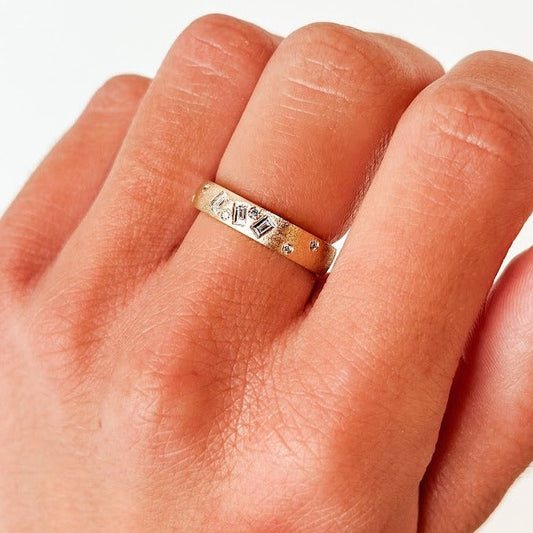 DILAMANI - Diamond Ring