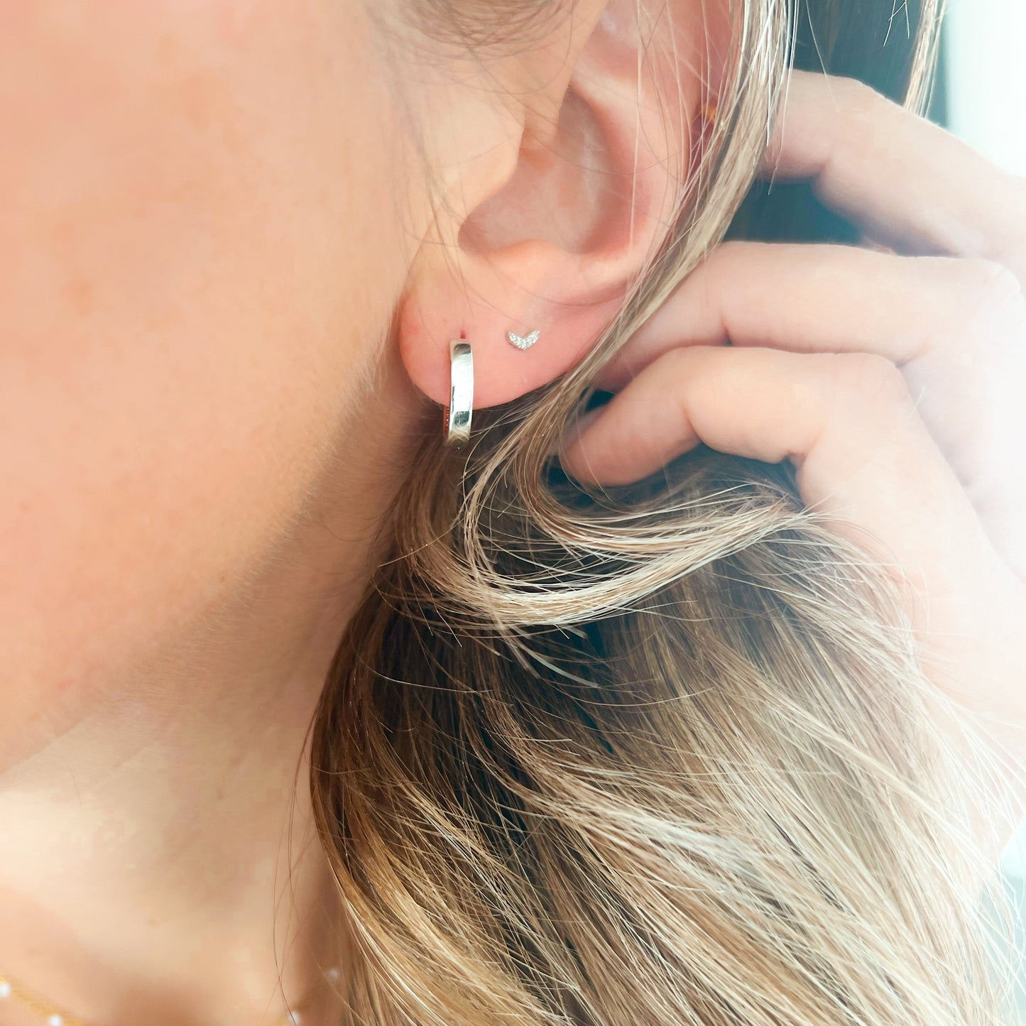Roset Gold Label "Vicky" 2-tone Hoop Earrings