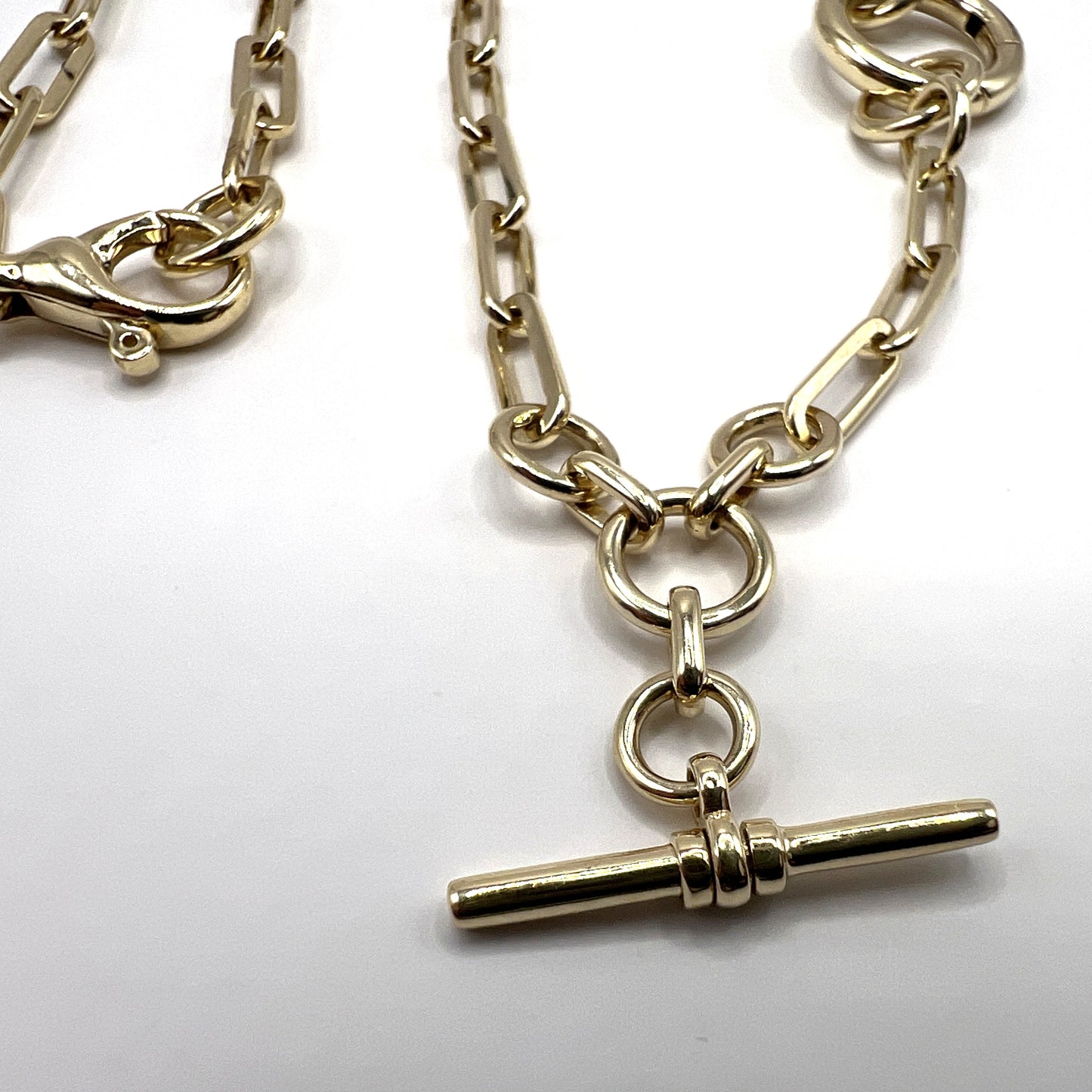 "Kylie" Paper Clip Bar Necklace in 14K Yellow Gold with Donut Pendant