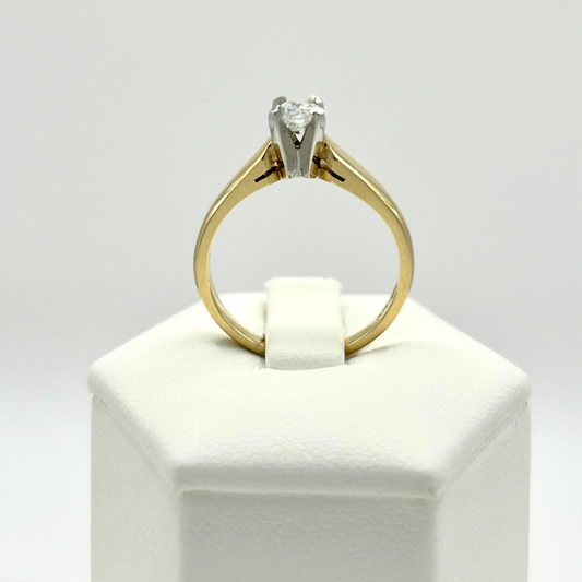 Roset 14K Gold Solitaire Diamond Ring