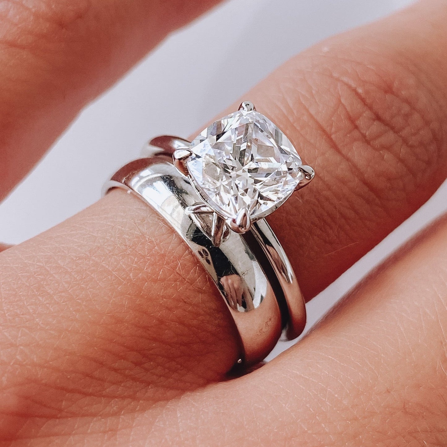 Roset 10K White Gold Wedding Band 4mm Roset By Reid