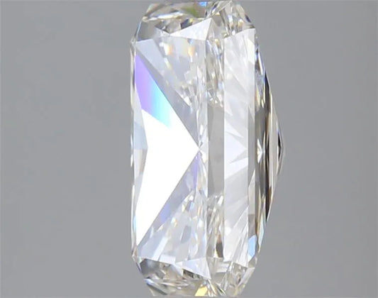 2.77 Carats RADIANT Diamond