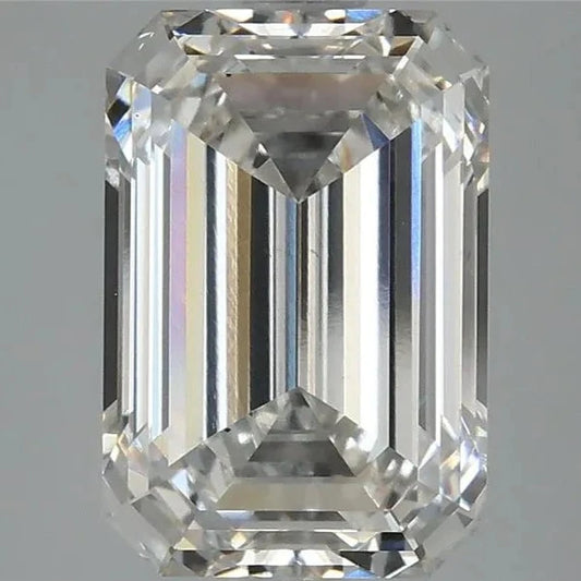 3.92 Carats EMERALD Diamond