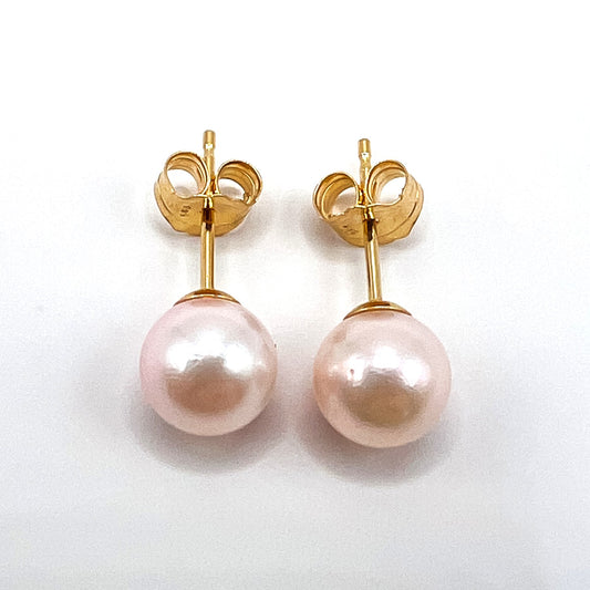 Pearl Stud Earrings in 14K Gold