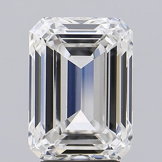 3.65 Carats EMERALD Diamond