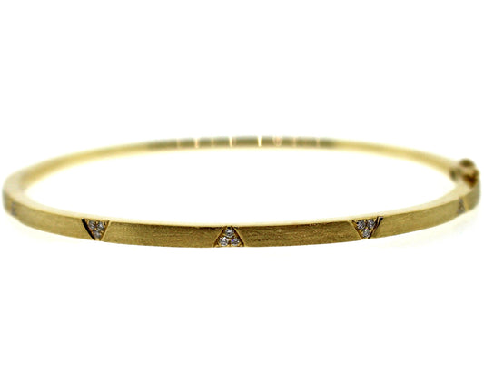 DILAMANI - Diamond Triangle Bangle Bracelet