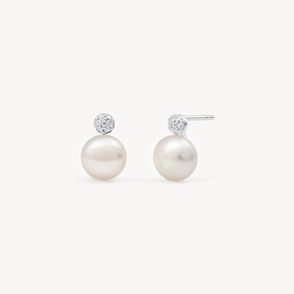 H&B Accent Pearl Studs
