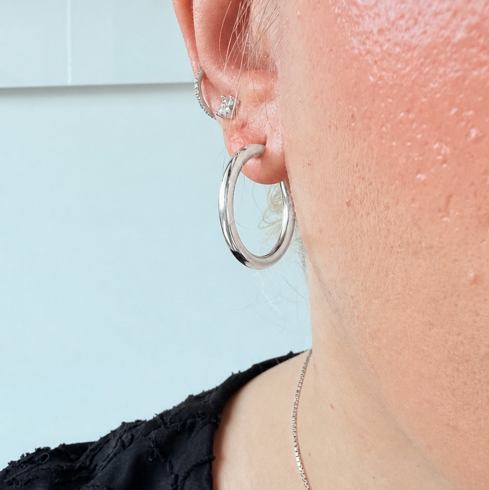 Roset Gold Label "Vespera" 14K White Gold Hoop Earrings