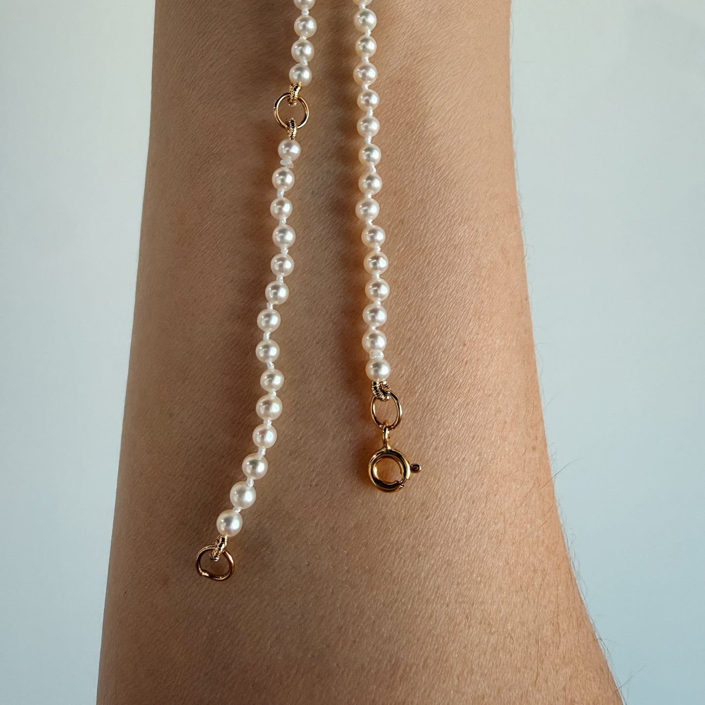 FLICA - Akoya 2.5mm 18" Baby Pearl Strand