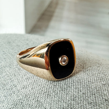 Signet - Black Onyx Ring