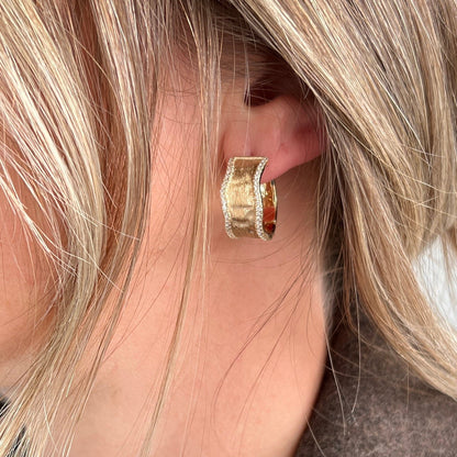 CLARTÉ - "Wynonna" 14k Yellow Gold Diamond Earrings