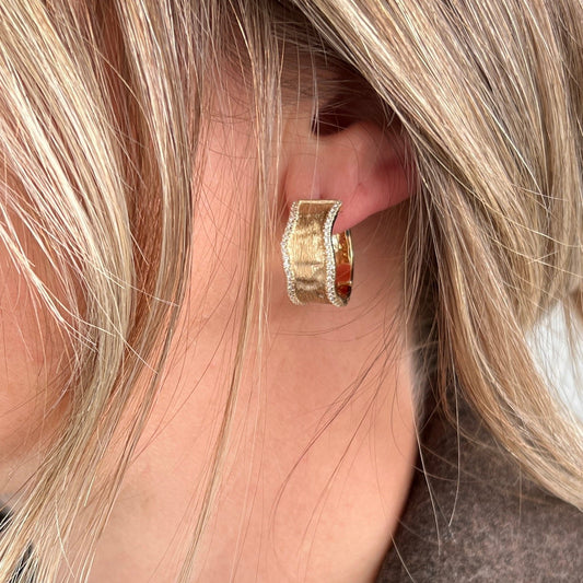 CLARTÉ - "Wynonna" 14k Yellow Gold Diamond Earrings