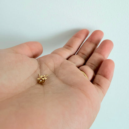 "Starlight" 18k Yellow Gold Studs