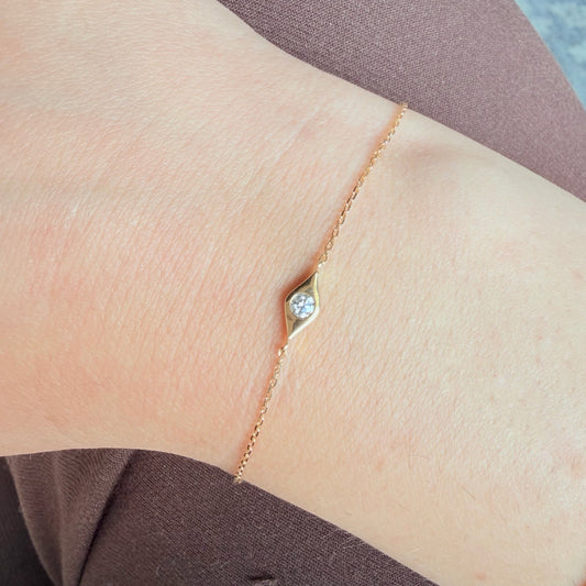"Brynn" 18k Yellow Gold with Diamond Pendant Bracelet