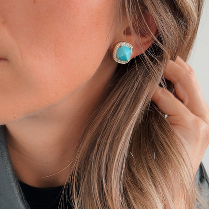 CLARTÉ - "Estelle" 14k Yellow Gold Cushion Earrings