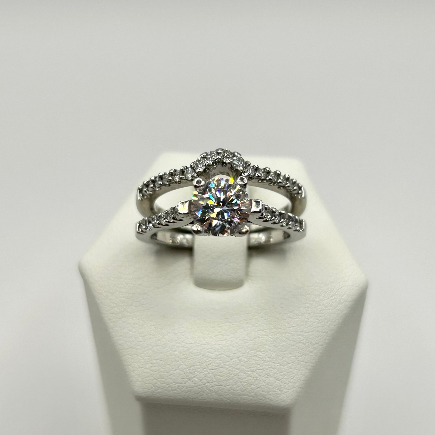 Roset 14K White Gold Wedding Set
