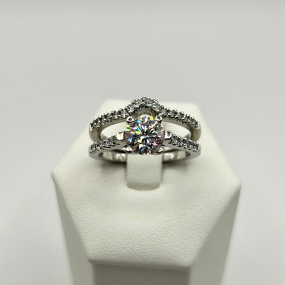 Roset 14K White Gold Wedding Set