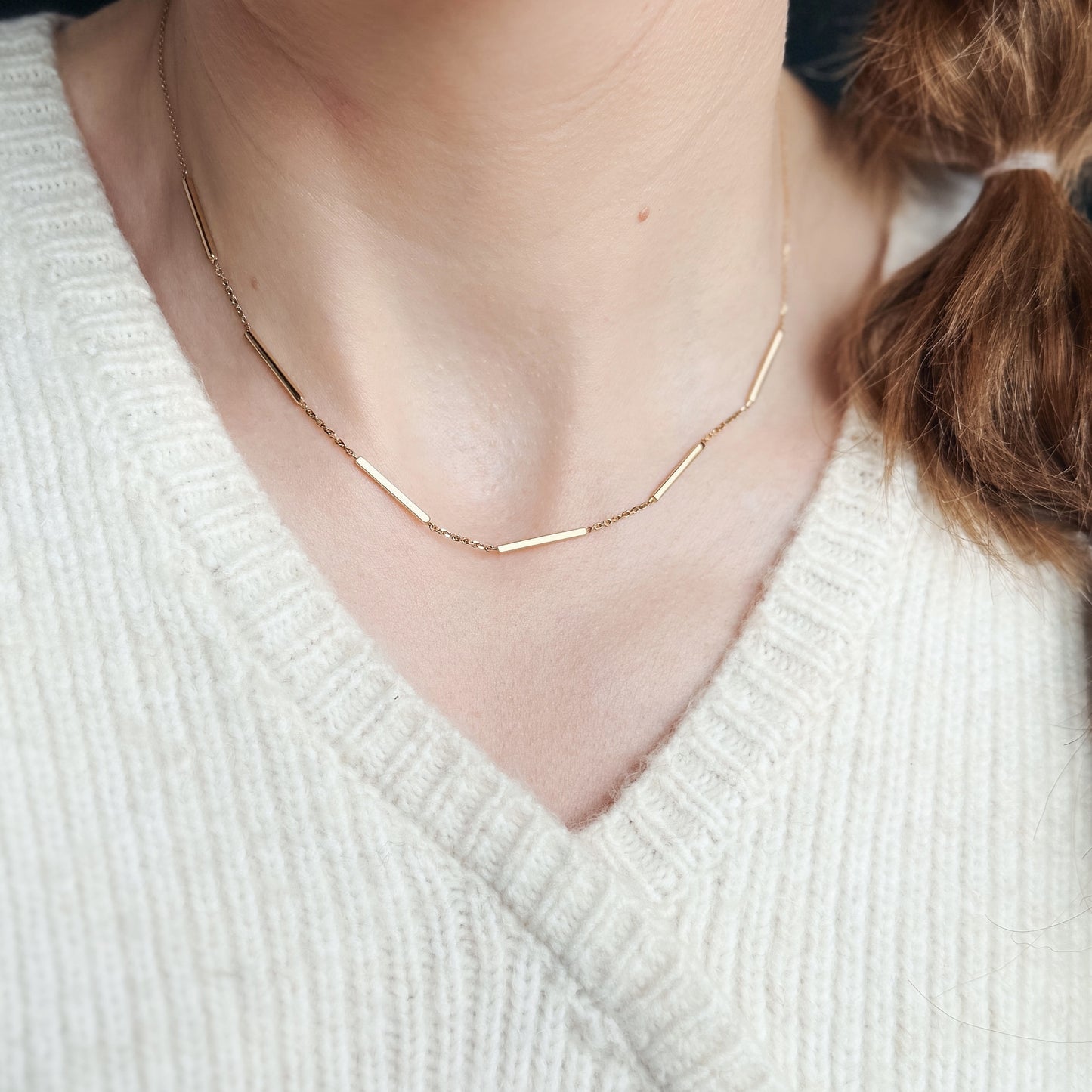 "Lyra" 10K Polished 6-Bar Station Necklace