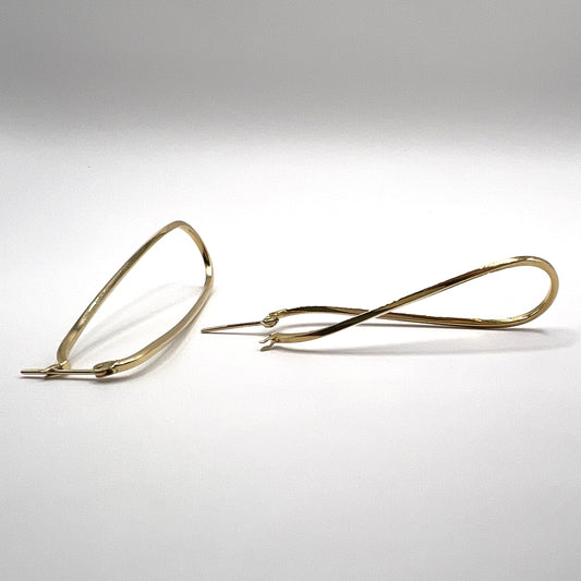 "Saylor" 18k Yellow Gold Elongated Hoops