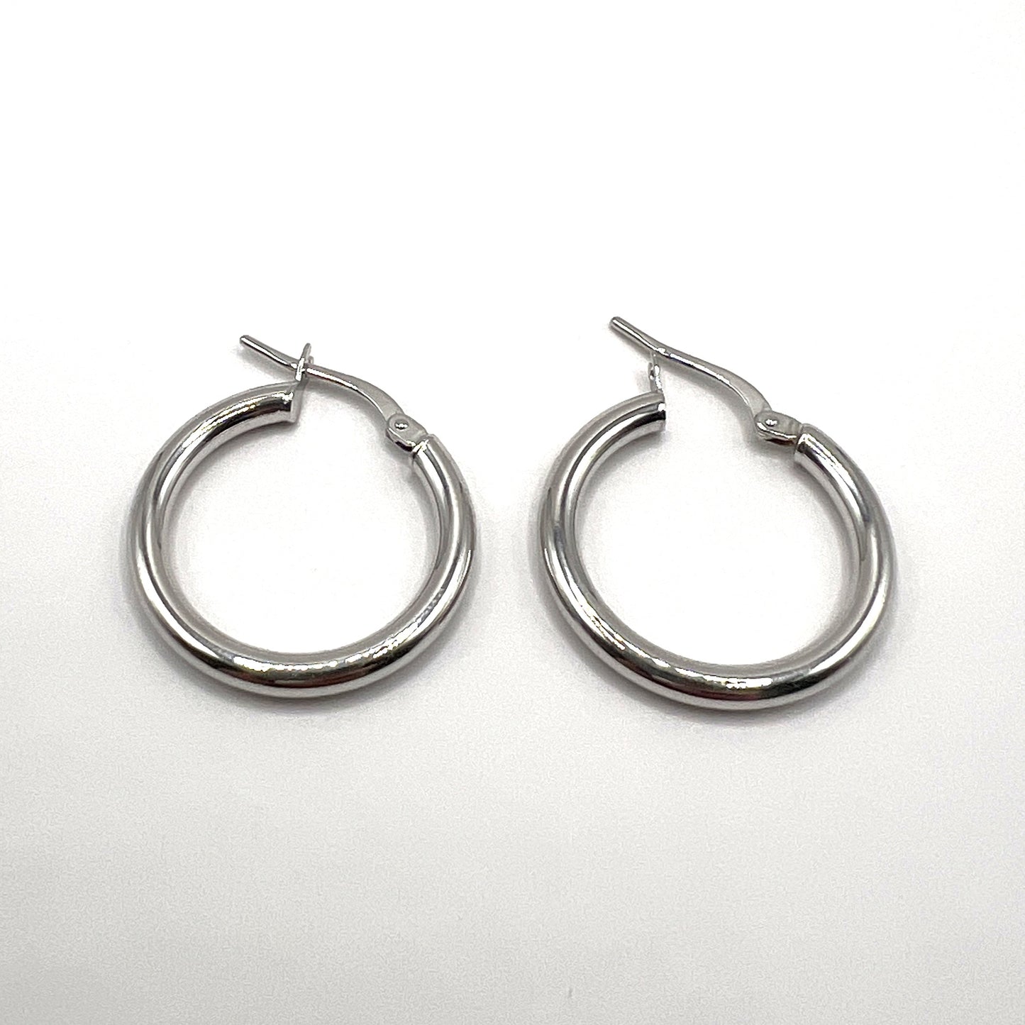 "Vespera" 14K White Gold Hoop Earrings