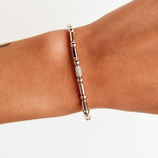 Stretch 18K Gold Diamond Bracelet