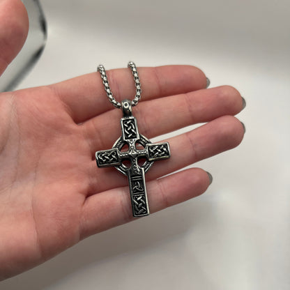 Josef Elias - MSPH1001-S 20" Chain with 2" Cross Pendant