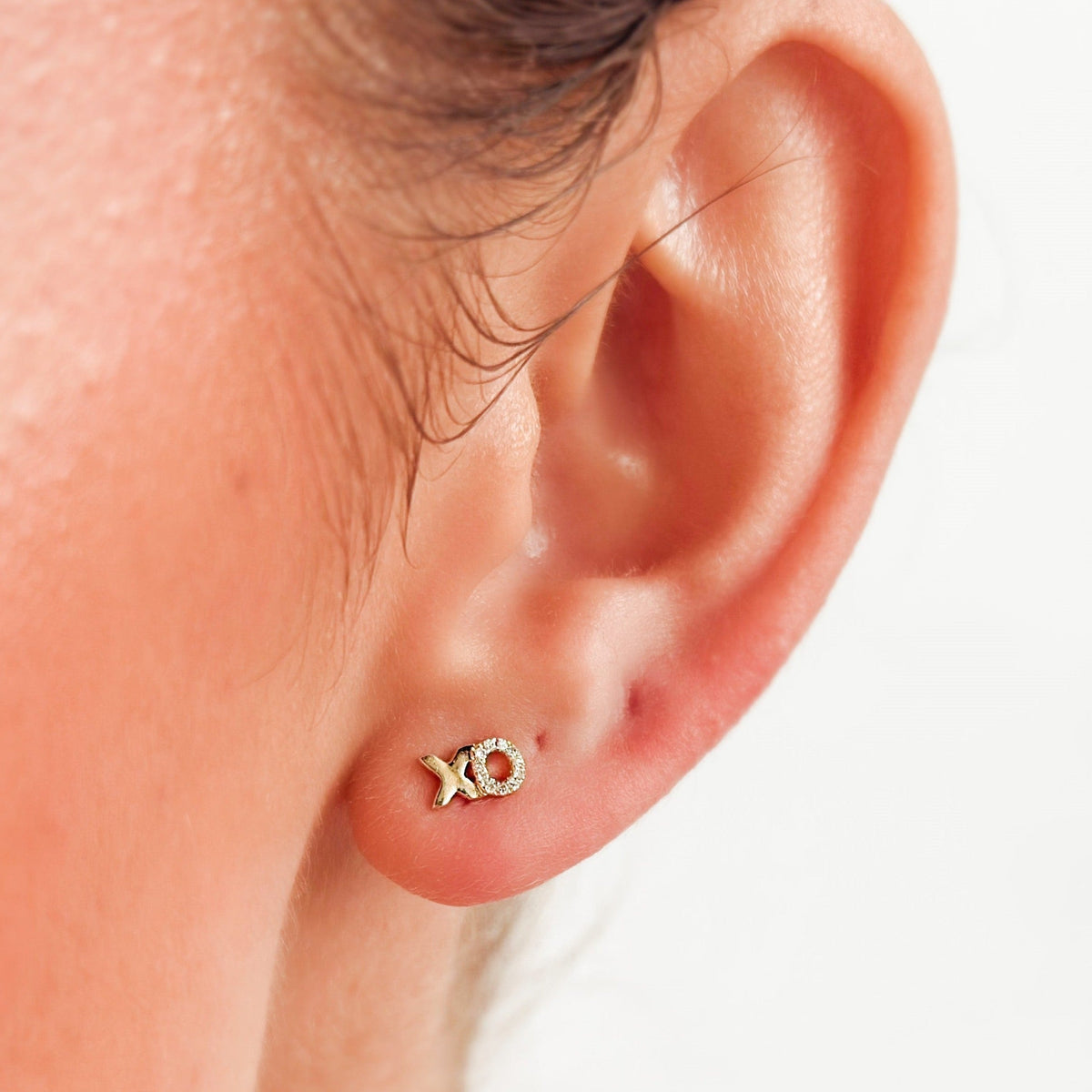 FUSE by Roset - 10K Gold Diamond Studs Hugs & Kisses "XO, ROSET" Roset - Fuse